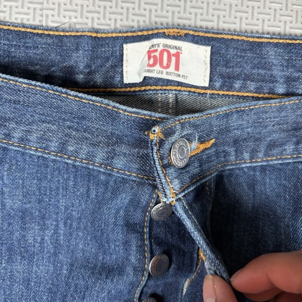 Vintage Levi's 501 Jeans Button Fly Straight Leg Medium Wash Denim 42x30 EUC
